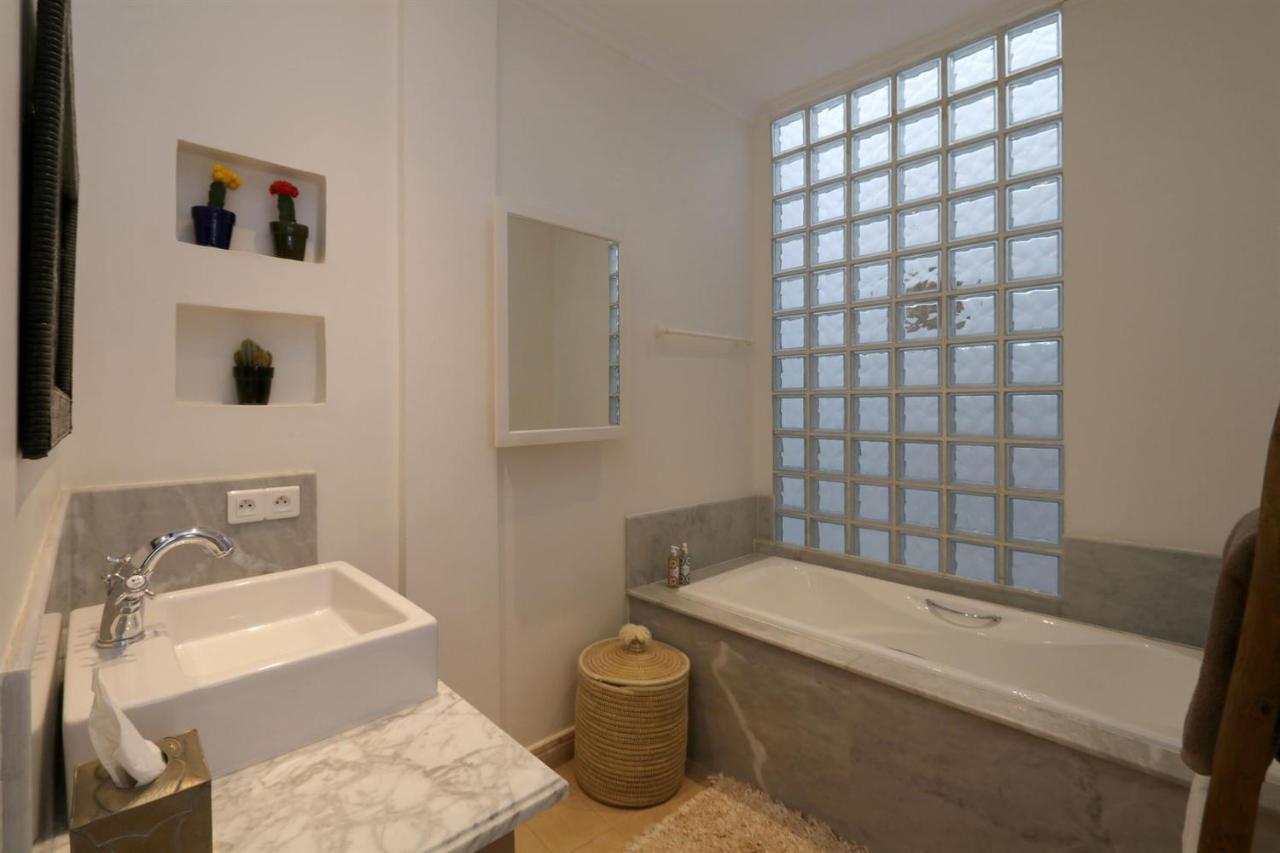 Riad Dar Safi - Privatisé pour 6/8 pers. - jacuzzi Marrakesh Extérieur photo